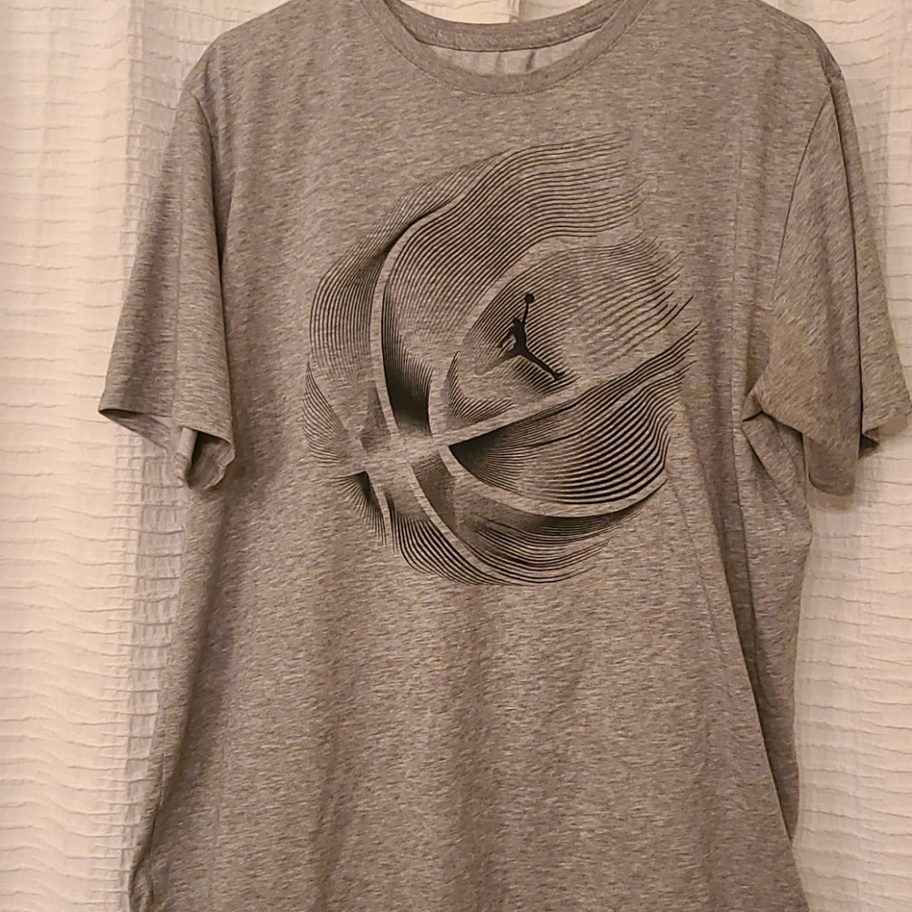 Mens Jordan shirt